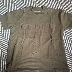 Youth kids size 8 Essentials Fear of God T-Shirt